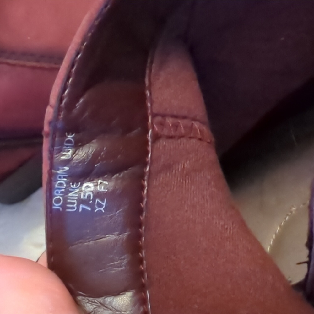 Earth Womens Jordan Wine leather zip boots size 7.5 wide - Picture 6 of 7